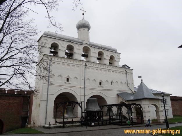 Достопримечательности Великого Новгорода. Звонница Софийского собора