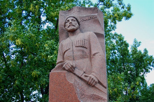 Памятник Г. К. Петрову. Рязань