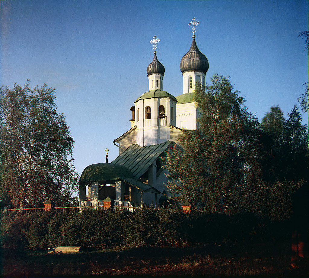 Можайск. Бородинская церковь. (На куполе пробоина). Бородино. 1911 год.