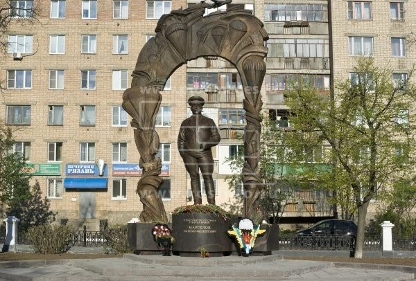 Памятник генералу армии В. Ф. Маргелову. Рязань
