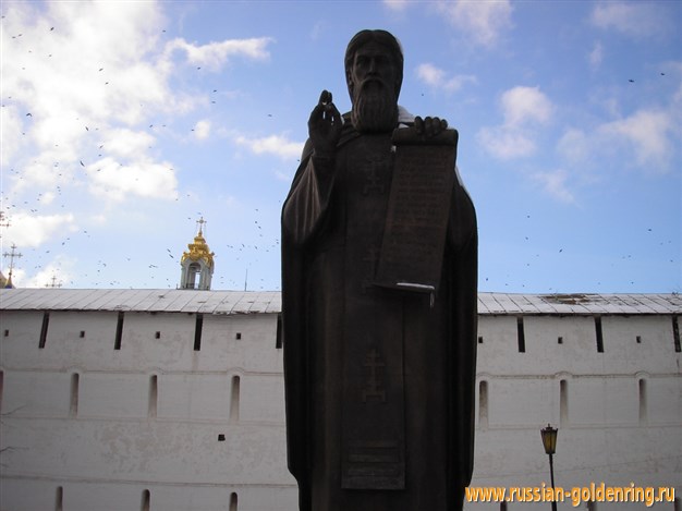 Достопримечательности Сергиева Посада. Памятник Сергию Радонежскому