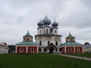 Тихвин. Богородичный Тихвинский Успенский монастырь