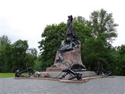 Санкт-Петербург. Памятник адмиралу Макарову