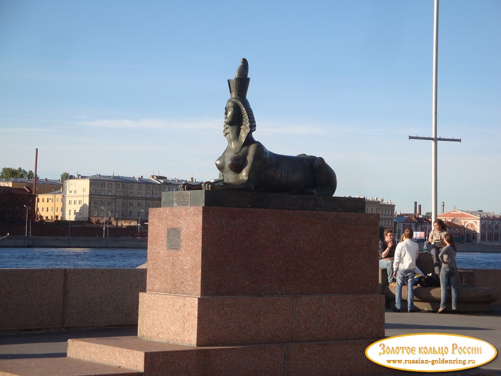 Памятник жертвам политических репрессий. Санкт-Петербург