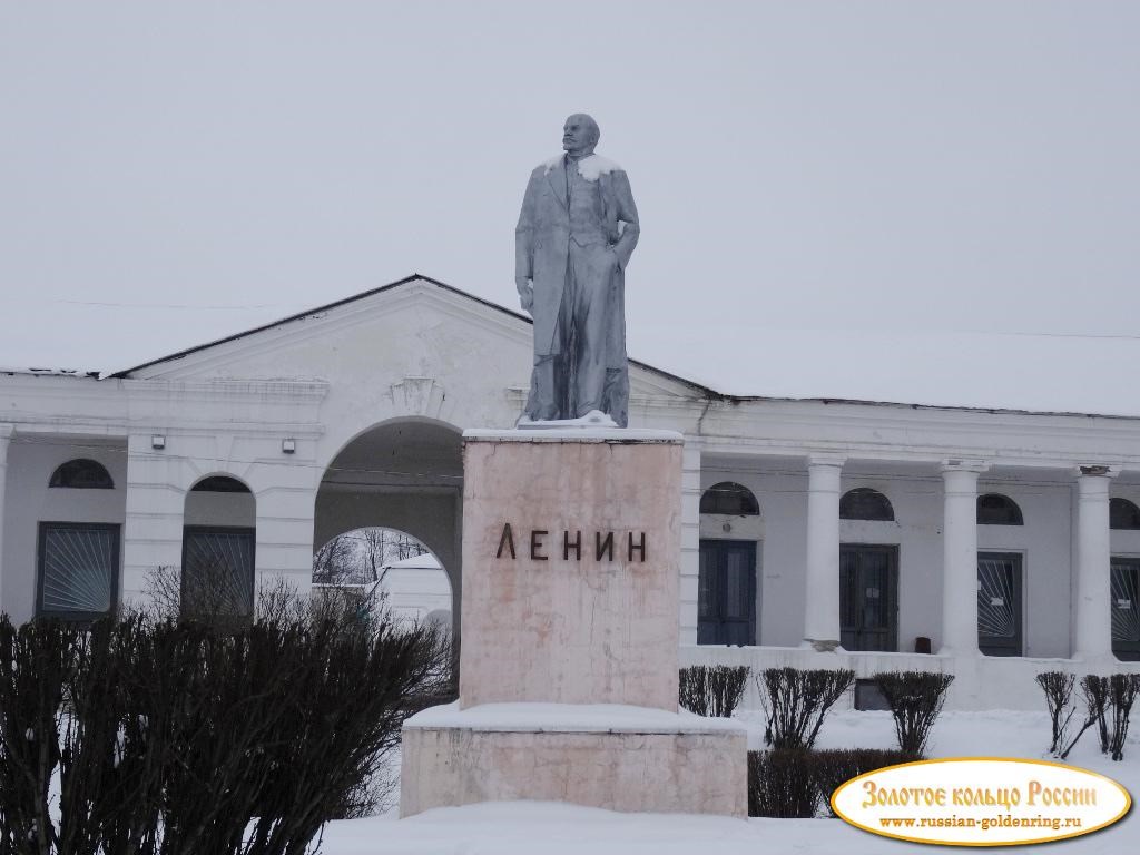 Памятник Ленину. Галич