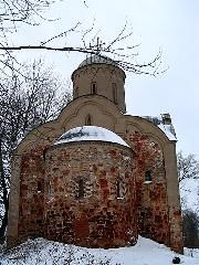 Великий Новгород. Церковь Петра и Павла на Славне