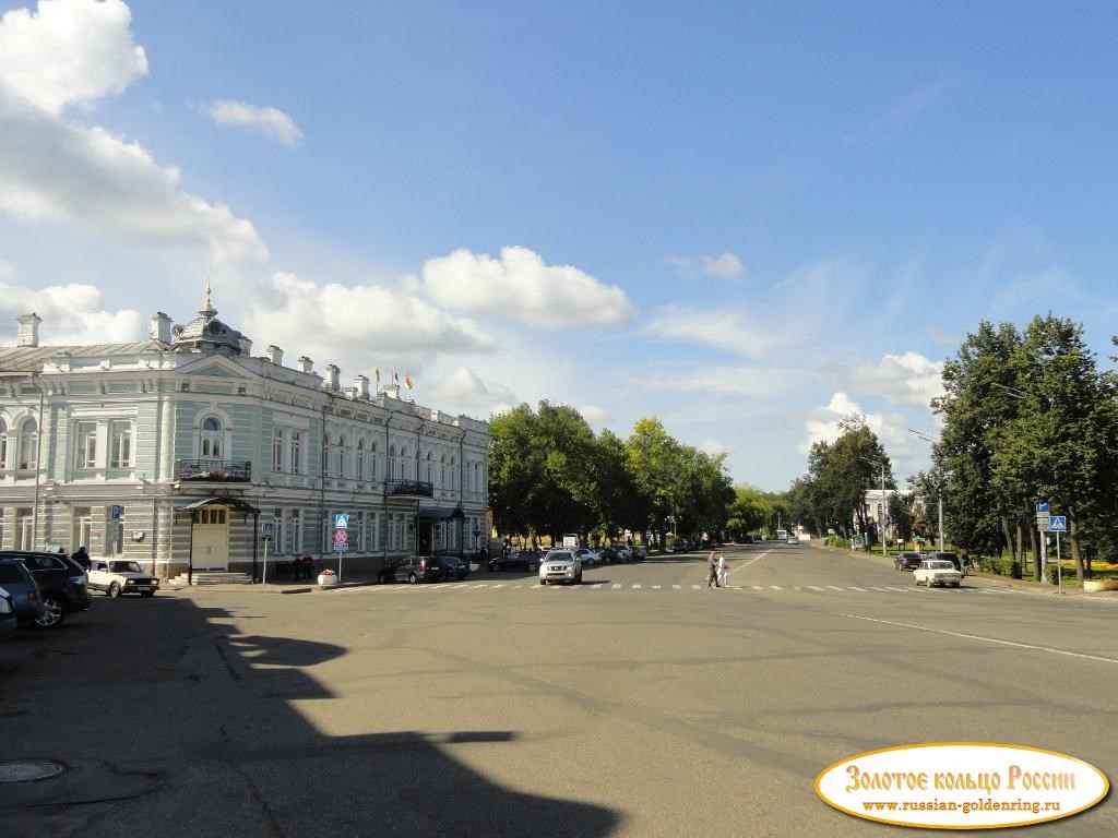 Успенская площадь. Углич