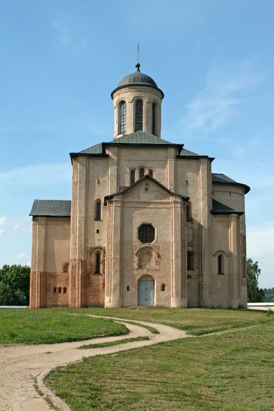 Церковь Михаила Архангела (Свирская) на Пристани. Смоленск