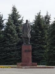 Суздаль. Памятник Ленину