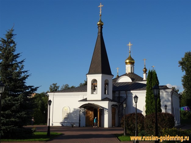 . Воскресенская церковь в Подольске