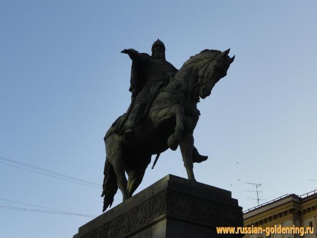 Достопримечательности Москвы. Памятник Юрию Долгорукому