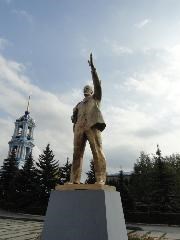 Задонск. Памятник Ленину