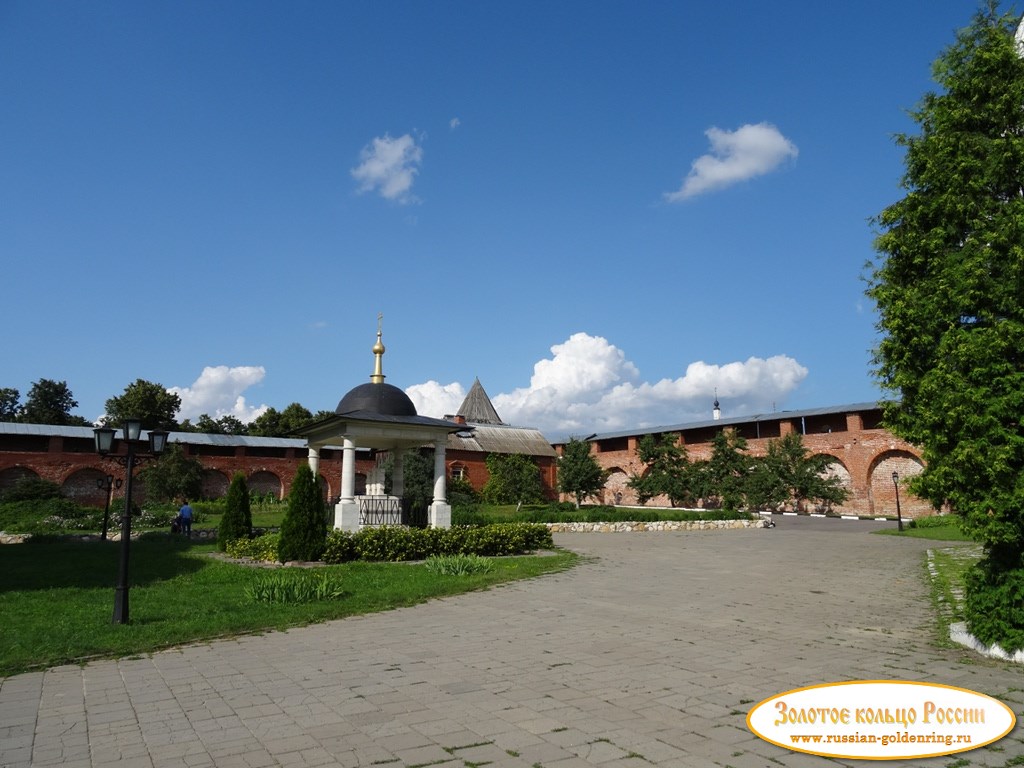 Зарайский кремль. Хозяйственный двор