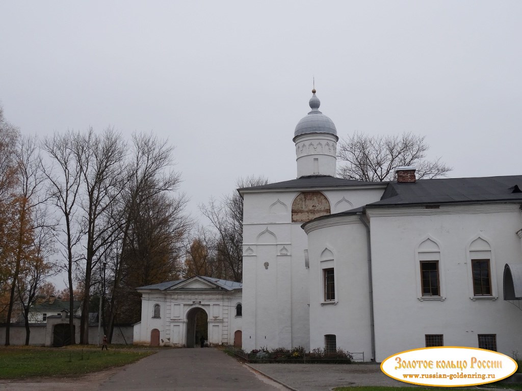 Антониев монастырь. Сретенская церковь