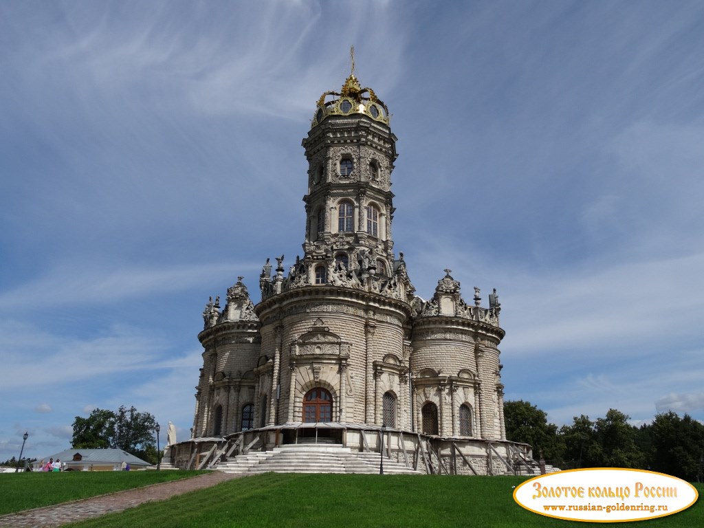 Знаменская церковь в Дубровицах