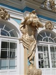 Достопримечательности Санкт-Петербурга. Большой Екатерининский дворец. Скульптура Атланта