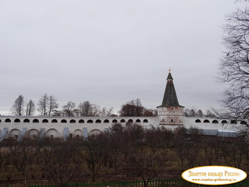 Иосифо-Волоцкий монастырь. Никольская башня