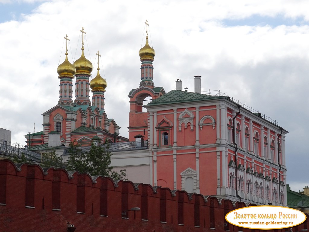 Московский кремль. Церковь Рождества Богородицы на Сенях