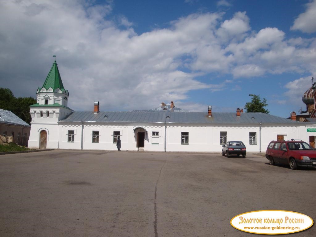 Никольский мужской монастырь