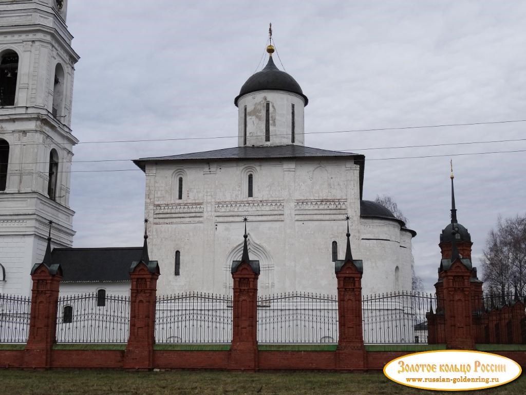 Волоколамский кремль. Воскресенский собор