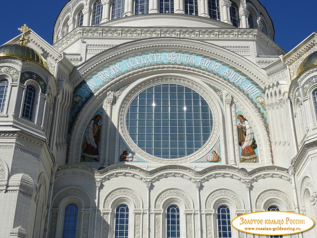 Морской собор Николая Чудотворца. Витражи