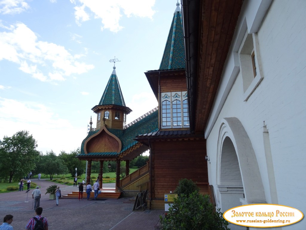 Дворец Алексея Михайловича в Коломенском. Царское крыльцо