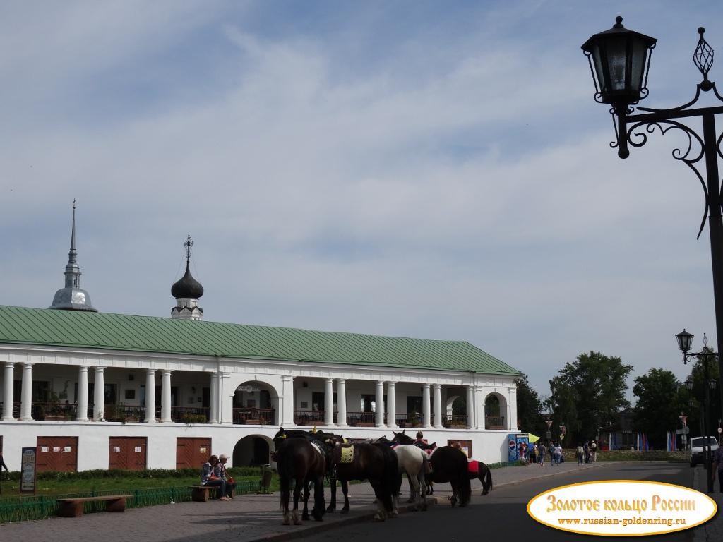 Торговые ряды (гостиный двор). Кремлёвская улица