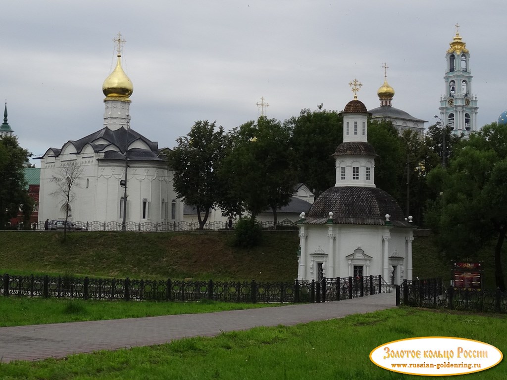 Введенская и Пятницкая церкви на Подоле. Часовня Пятницкий колодец