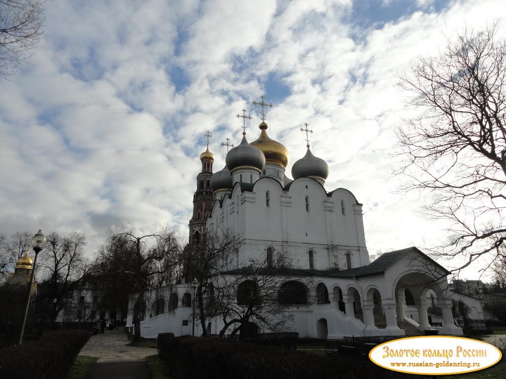 Новодевичий монастырь. Смоленский собор