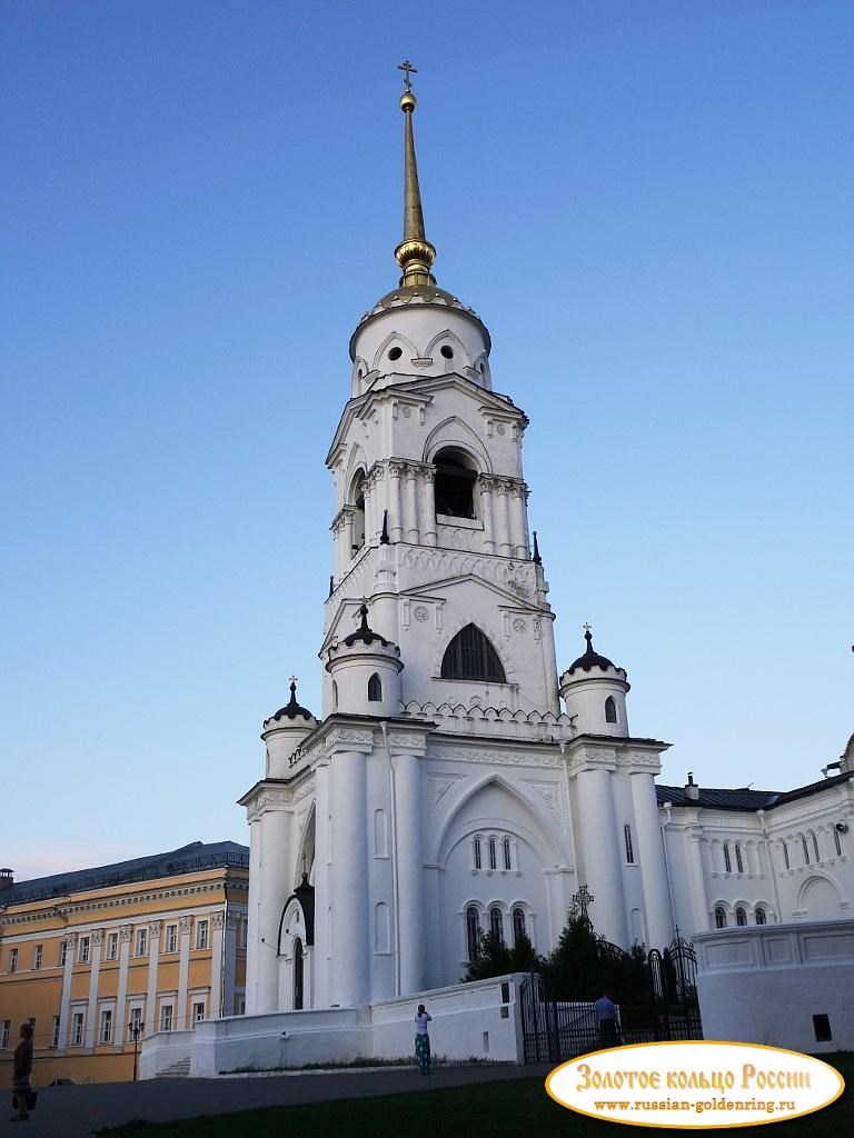 Успенский собор. Колокольня 1810 года