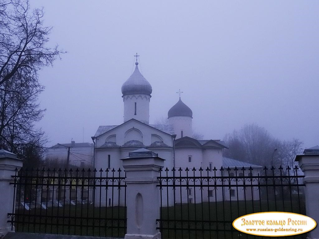 Церковь Прокопия. Ярославово дворище
