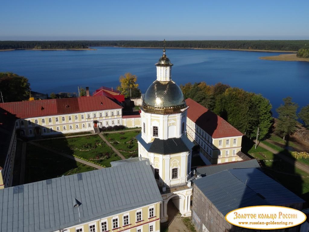 Нило-Столобенская пустынь (Нилова пустынь). Церковь Петра и Павла