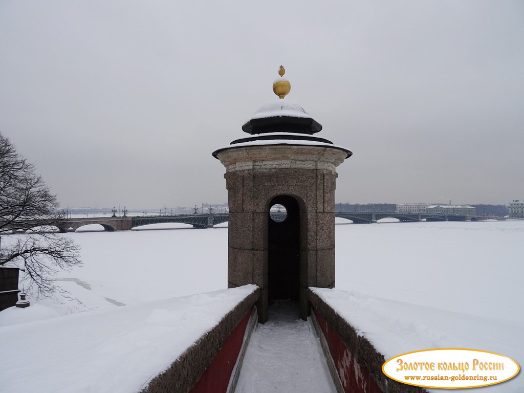 Петропавловская крепость. Бойница Государева бастиона