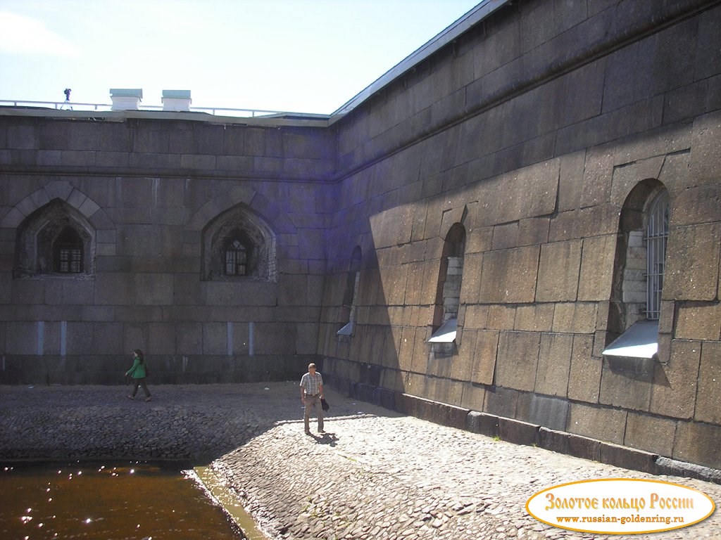 Петропавловская крепость. Невская куртина