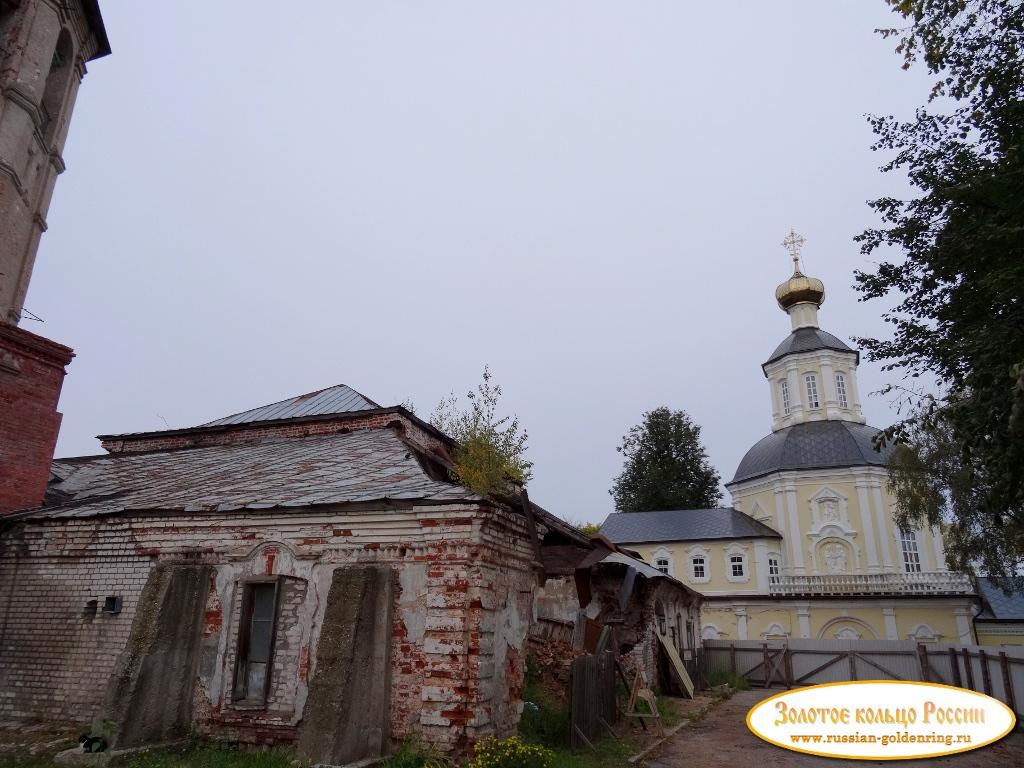 Житенный Смоленский женский монастырь. Руины Смоленского собора