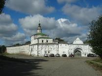 Достопримечательности Переславль-Залесского. Горицкий монастырь (музей-заповедник). Крепостные стены