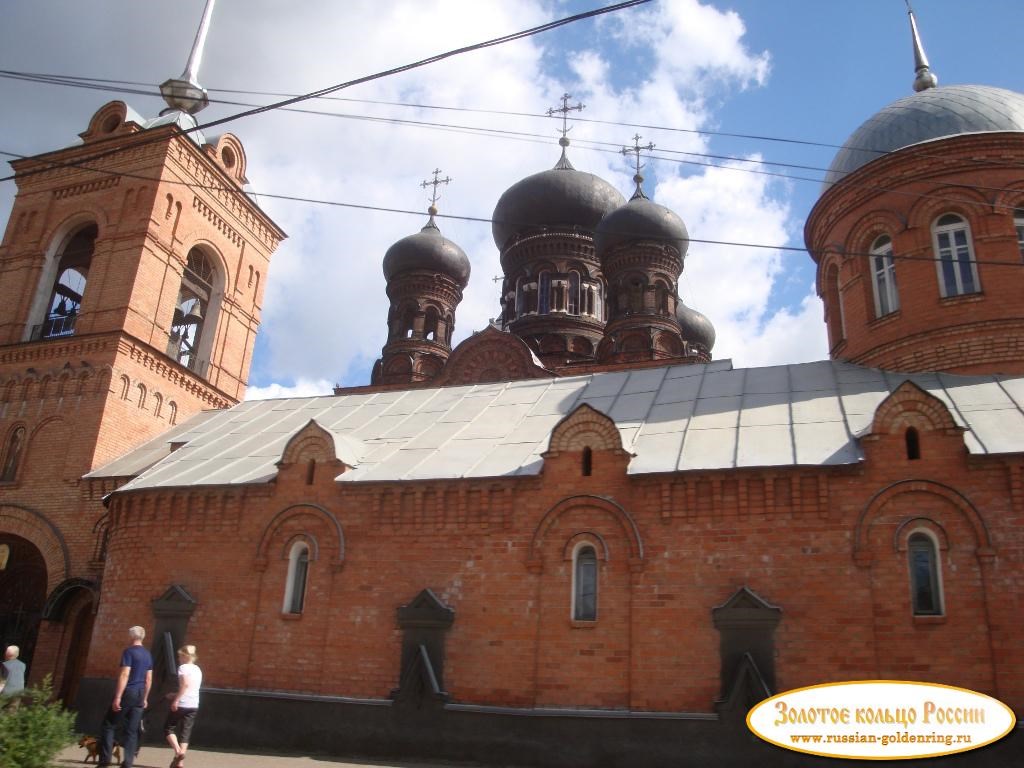 Введенский монастырь. Стены монастыря