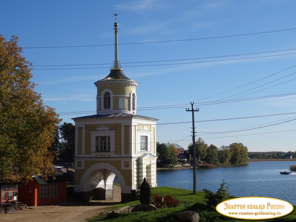 Нило-Столобенская пустынь (Нилова пустынь). Светлицкая башня