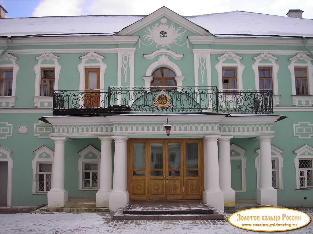 Свято-Троицкая Сергиева лавра. Патриаршие покои