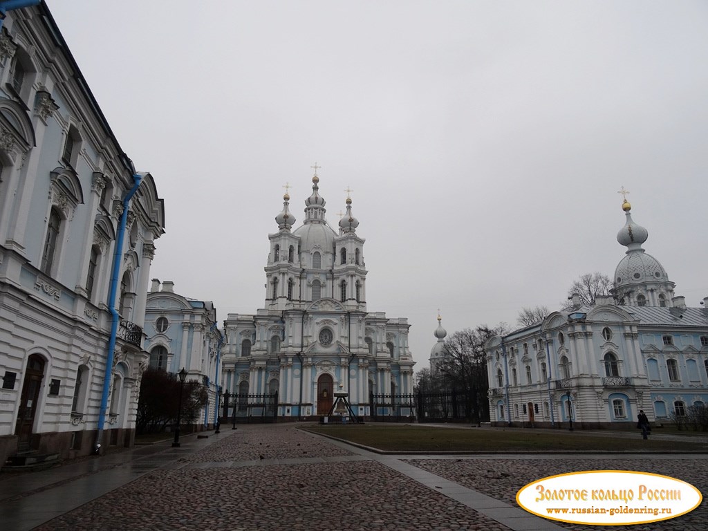 Смольный монастырь. Общий вид