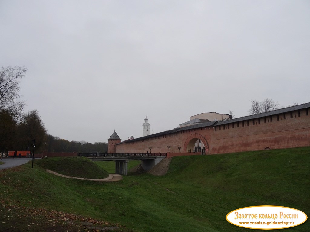 Новгородский Детинец (кремль). Ров