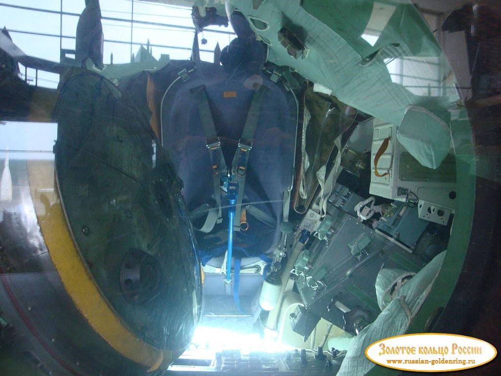 Государственный музей истории космонавтики имени К. Э. Циолковского. Спускаемая капсула для космонавта