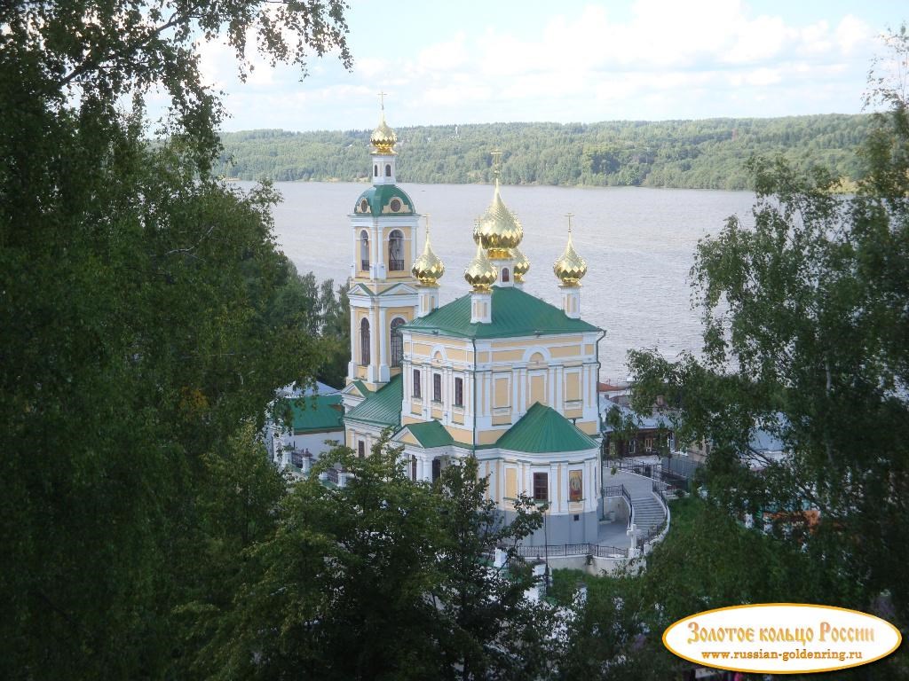 Соборная гора (гора Cвободы). Воскресенская церковь