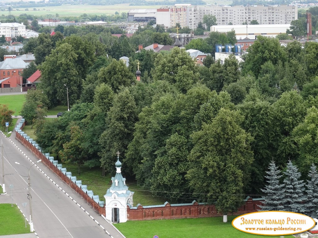 Мемориальный парк. Вид из окна гостиницы 