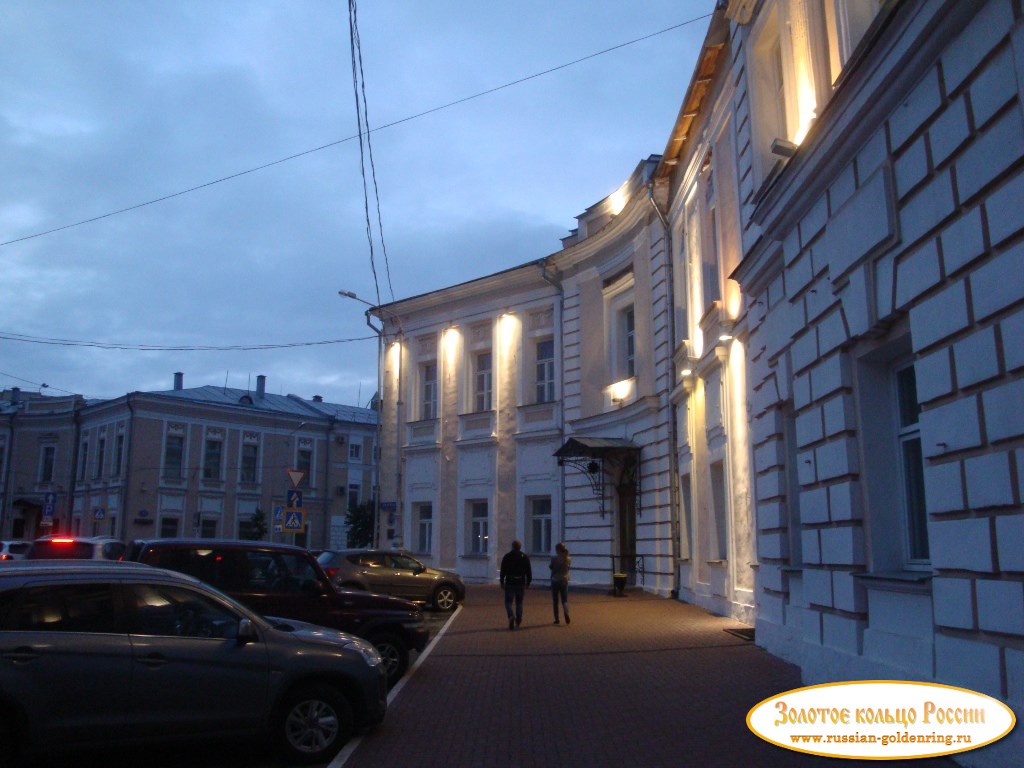 Площадь Ленина. Вечерняя Тверь