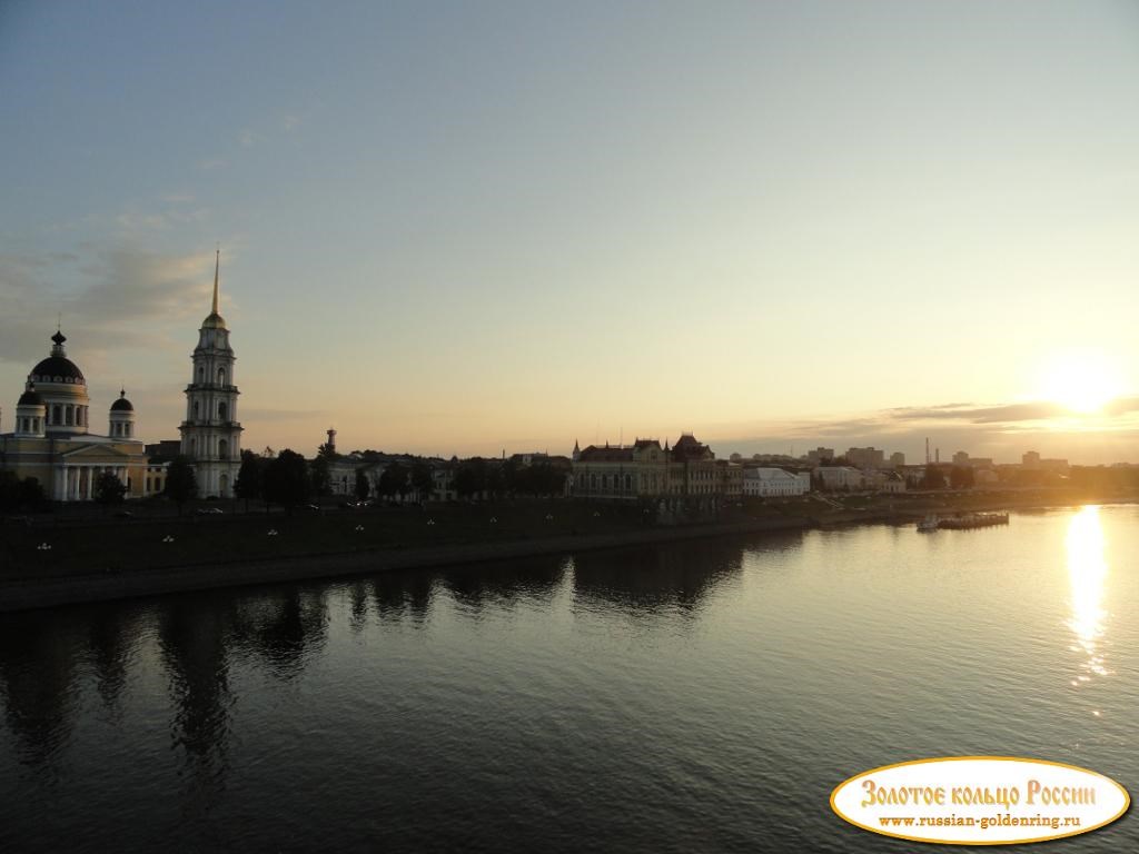 Рыбинский мост. Вид на центр Рыбинска