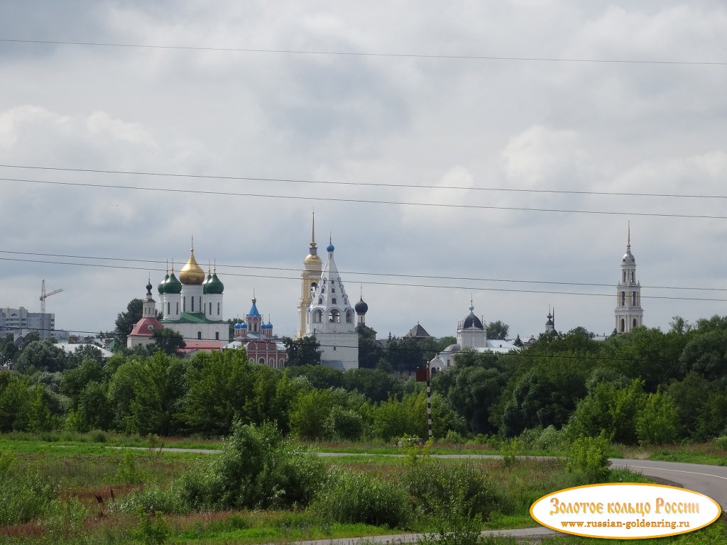 Бобренев монастырь. Вид на Коломенский кремль