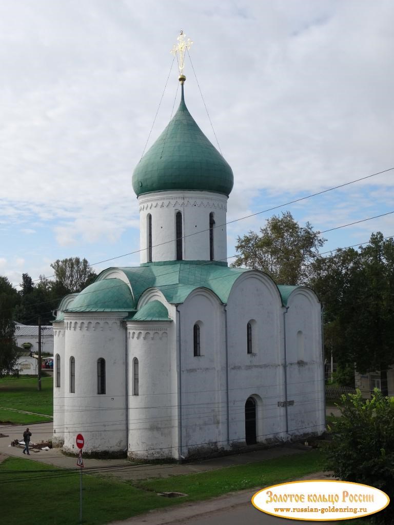 Переславский кремль. Собор в августе 2014 года