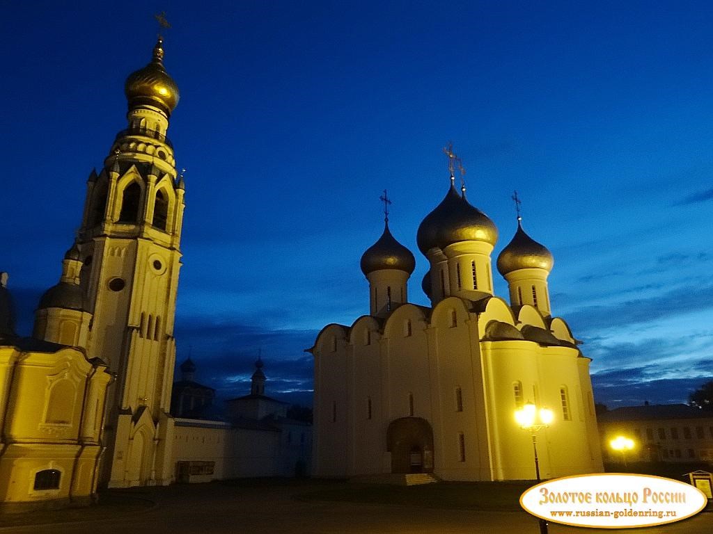 Вологодский кремль. Собор с колокольней