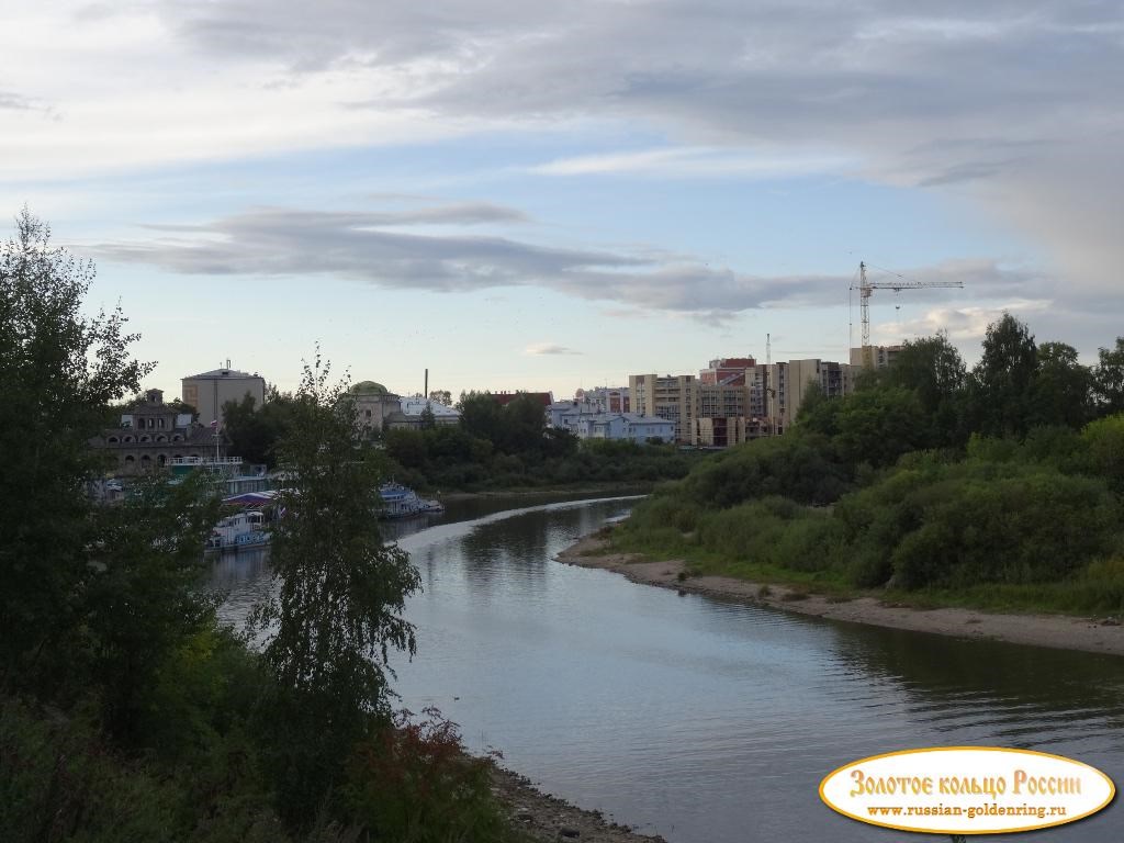 Река Вологда. Вид от домика Петра